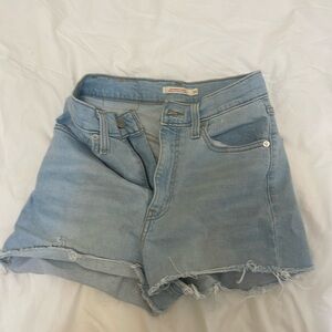 Levi’s Jean Shorts Size 26